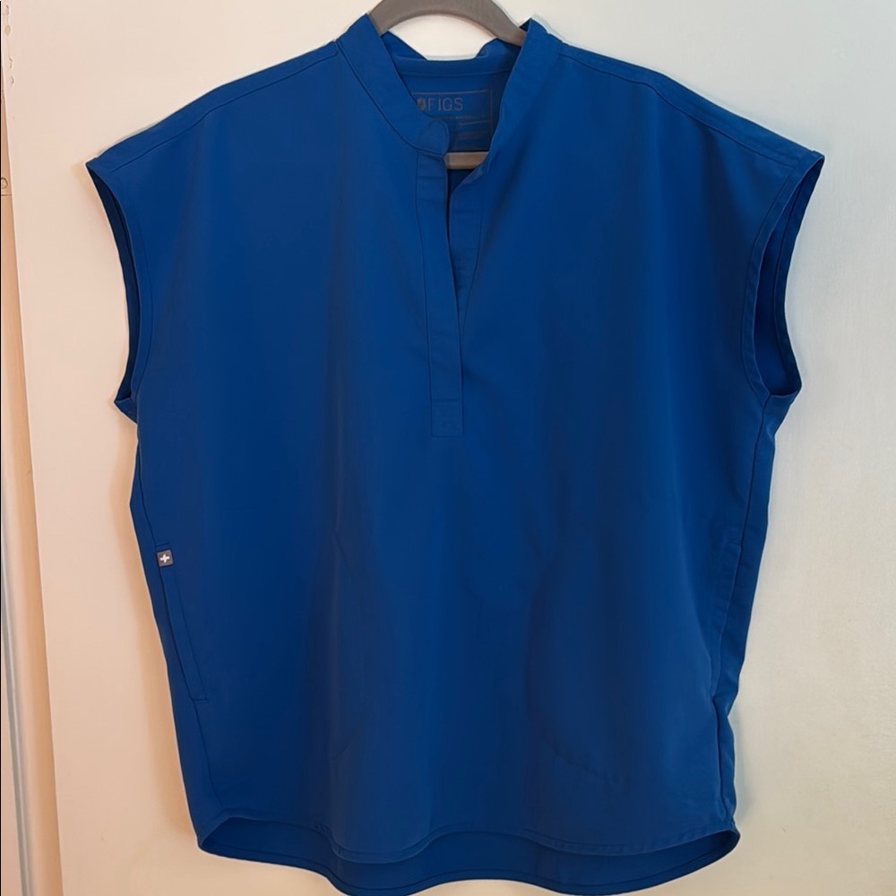 Figs Rafaela Oversized Scrub Top, Size L, Royal Blue Gently
